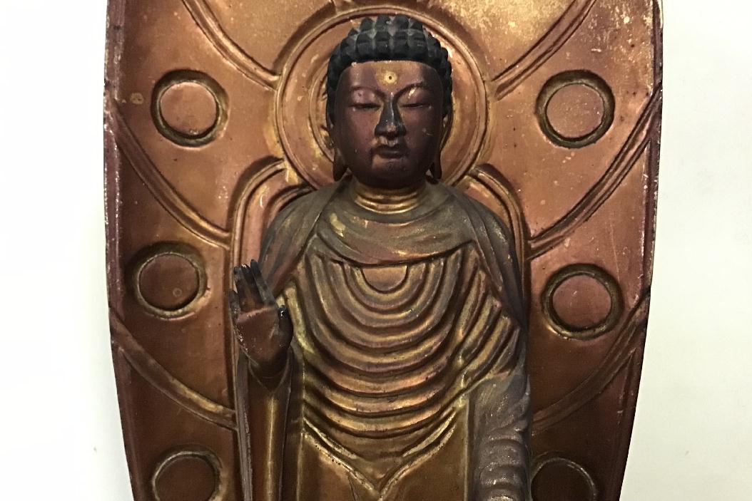 Bamyan Mobili e Oggetti d'Arte Orientale - Etnografia – Amitanyoirai Buddha – -Legno dorato-Jappone- dimensioni cm.60 x 22 x 14,5